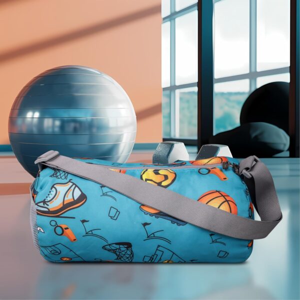 Nivia Multi-Coloured Gym Bag /11 LTR Duffle Bag/Fitness & Sports Bag/Carry Gym Accessories/Unisex Gym Bag