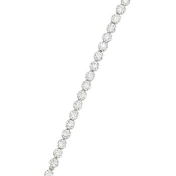 Tanaira Rhodium-Plated Maang Tikka for Women & Girls |Best Amazon Deals