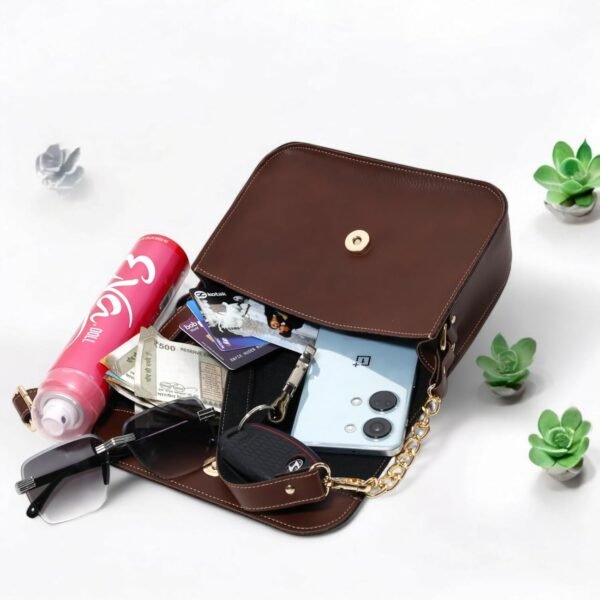 Thebaegift Customized Leather Keychain | PersonalizedBest Amazon Deals