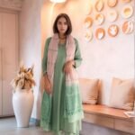 GoSriKi Women’s Rayon Viscose Solid Straight Kurta with Pant & Dupatta
